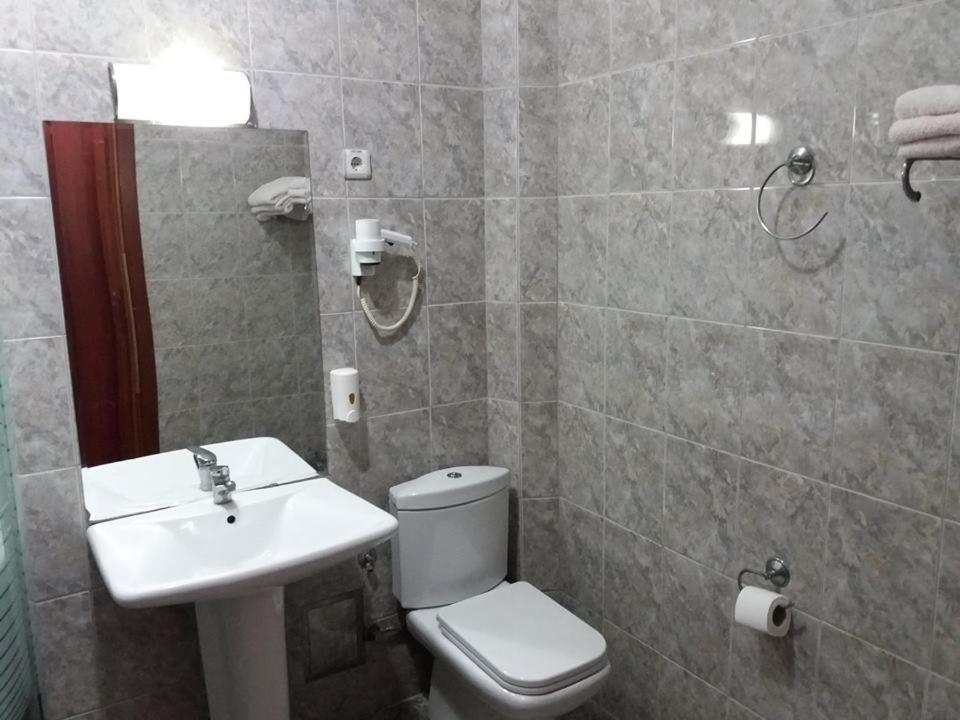 Hotel Oxa doo Novi Pazar Buitenkant foto