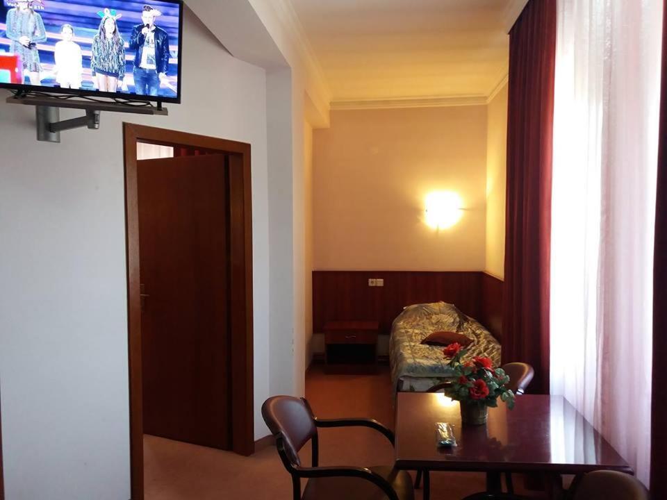 Hotel Oxa doo Novi Pazar Buitenkant foto