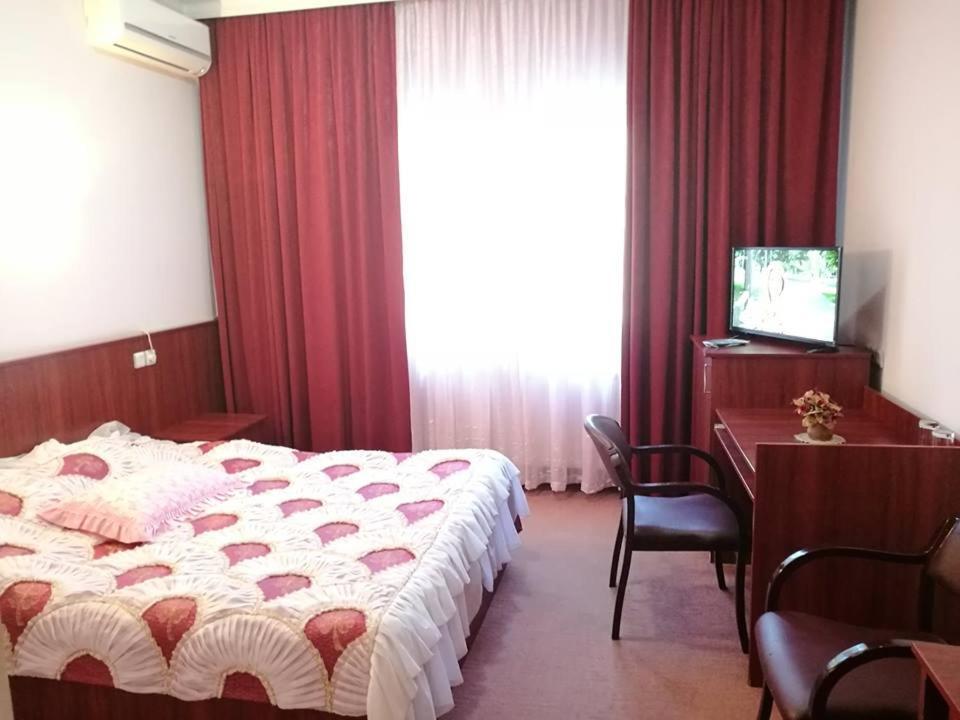 Hotel Oxa doo Novi Pazar Buitenkant foto