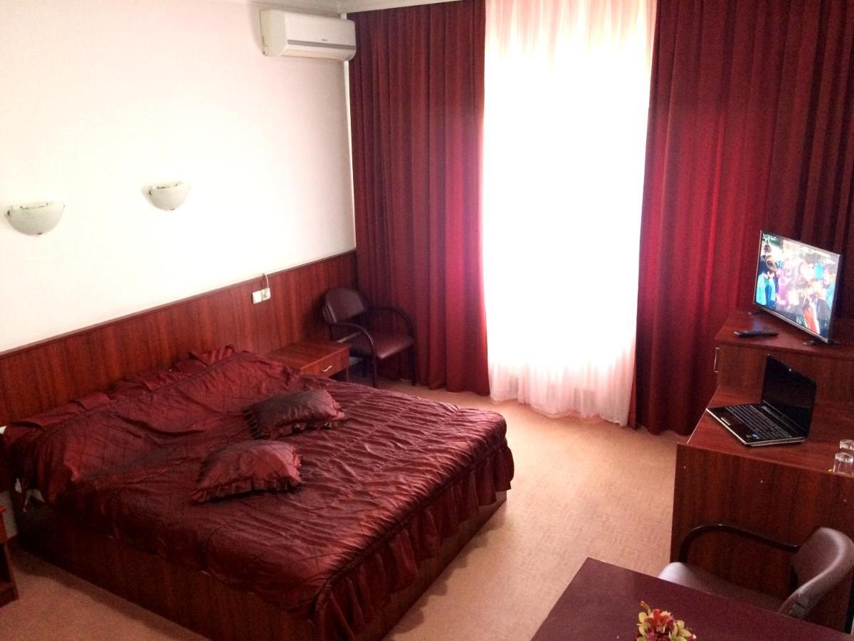 Hotel Oxa doo Novi Pazar Buitenkant foto