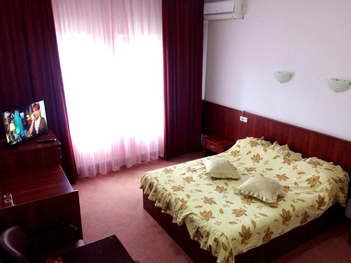 Hotel Oxa doo Novi Pazar Buitenkant foto